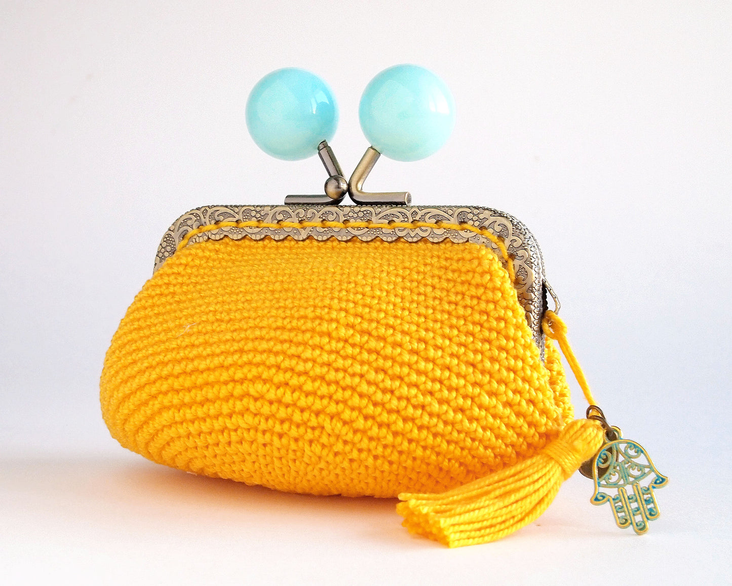 Mercerized cotton ball 8/4 Basimaker. Color YELLOW