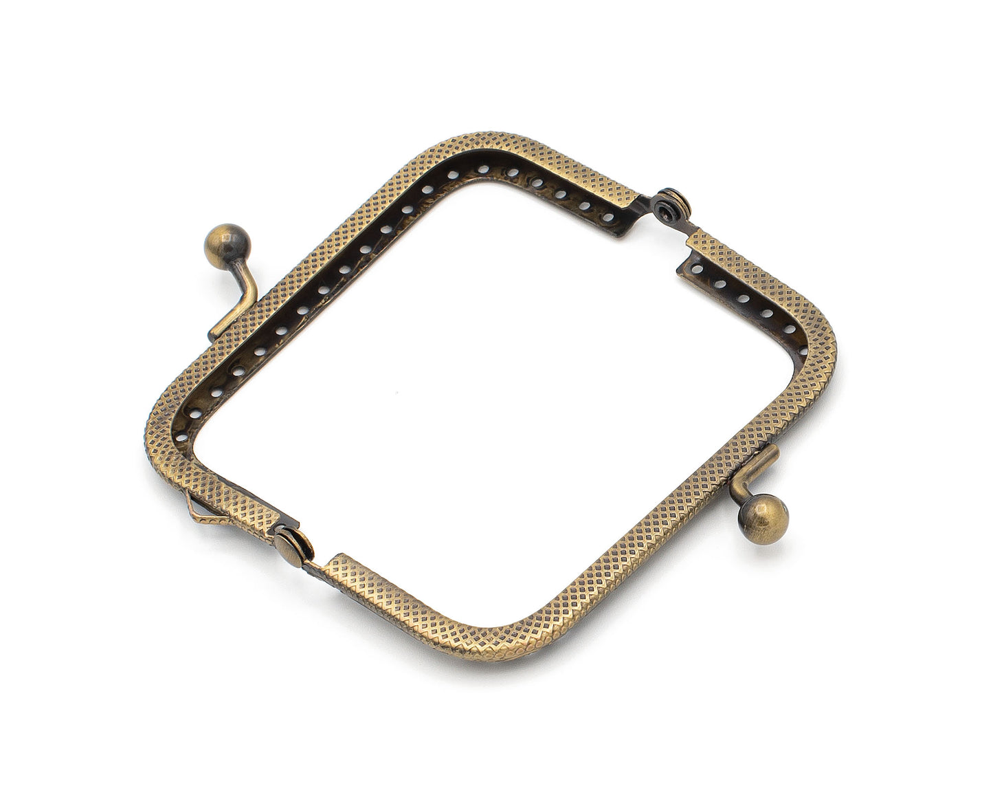 Boquilla para monedero de metal labrado estilo vintage. 8.5 cm.