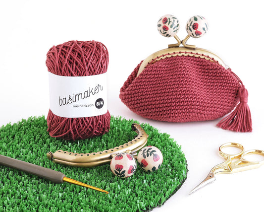 kit de crochet para hacer un monedero con cierre de boquilla de rosas pintadas a mano
